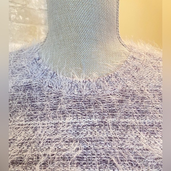 BCBG EYELASH OVERSIZED SWEATER l Grey Boho Sweater l 0772 - Picture 3 of 3